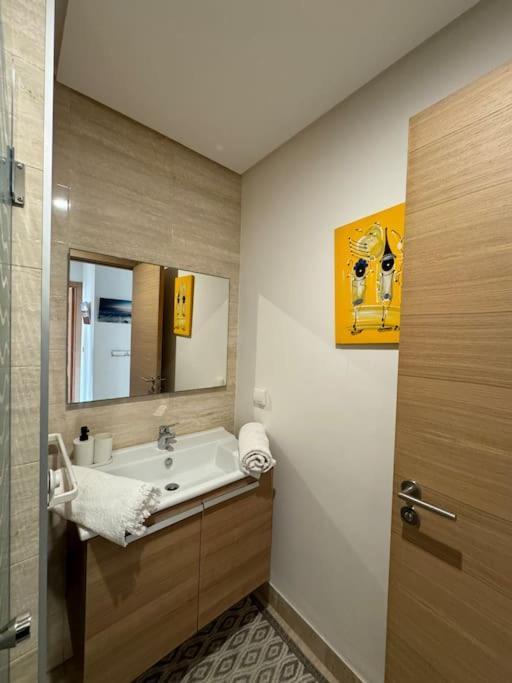 Superbe Appartement Vue Sur Mer Salé Екстериор снимка